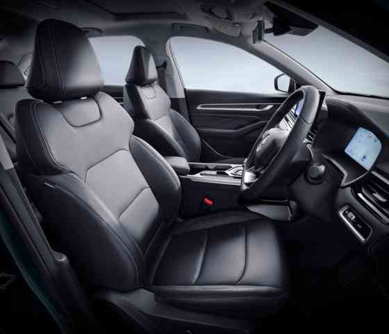 Emgrand twin: Proton S70 launched with three-cylinder turbo image