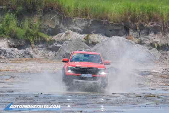 AutoIndustriya.com wins Best Ford Video for Ranger Raptor image