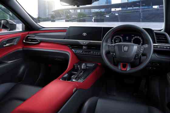 2024 Toyota Crown Sport Z PHEV unleashed with 306 PS image