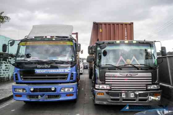 LTO chief orders campaign vs overloaded trucks image