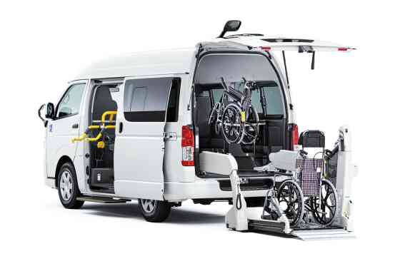 Toyota gives 5th gen HiAce fresh new updates for 2024 image