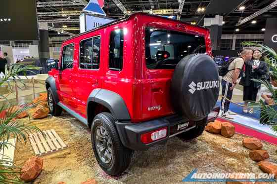 Suzuki Jimny 5 Door Singapore image