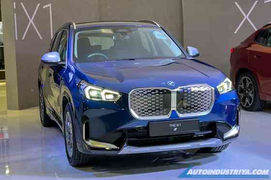 BMW iX1 Singapore image