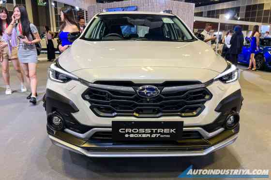 2024 Subaru Crosstrek E-Boxer GT Edition looks lit image