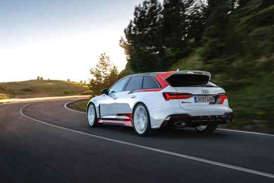 2024 Audi RS6 Avant GT wants to be the center of attention image