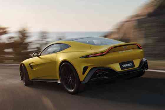 Aston Martin Vantage gets 665 PS V8 for 2025 image