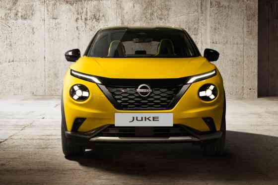 2024 Nissan Juke N-Sport looks great in black & yellow image