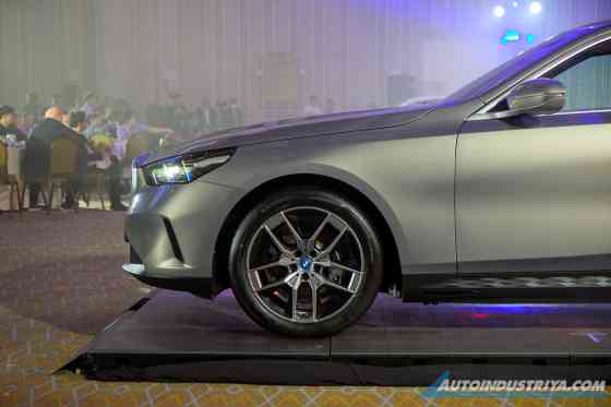 All-new 2024 BMW 5 Series now in PH, gas and EV available image
