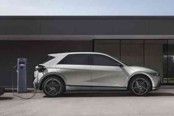 Hyundai adds N Line variant to updated Ioniq 5 image