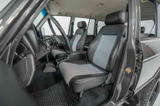 This restomodded Toyota LC60 packs a 6.2L LS3 V8 (DRAFT) image