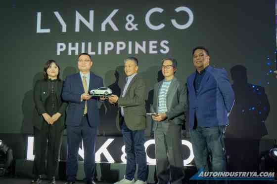 2024 Lynk & Co 01 PHEV compact SUV to sell for around PHP 2.4M image