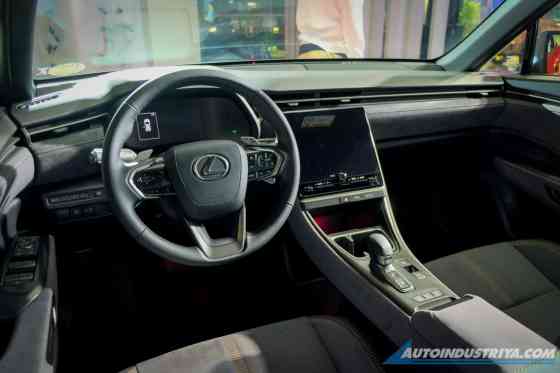 2024 LBX is Lexus PH&rsquo;s new baby SUV, yours for PHP 2.968M image