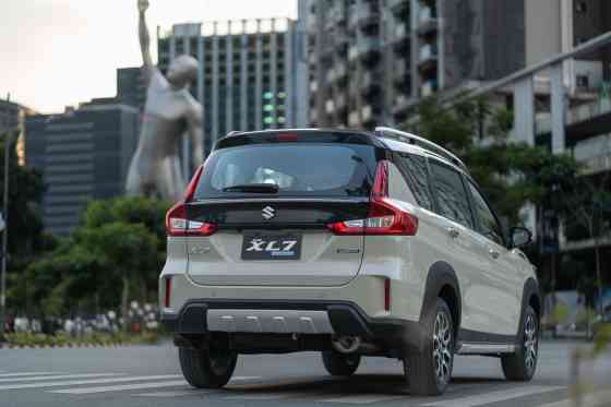 2024 Suzuki XL7 Hybrid PH image