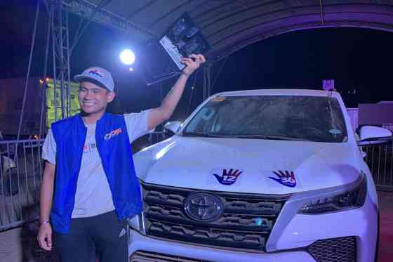 College student wins Toyota Fortuner in Lipa version of Palm Challenge image