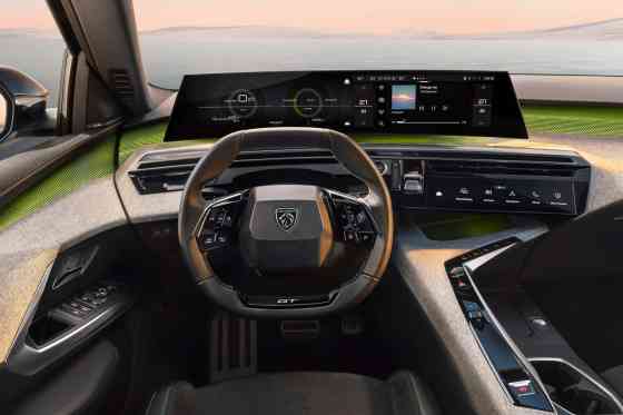 All-new Peugeot 5008 revealed in EV & mild-hybrid forms image