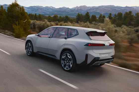 BMW Vision Neue Klasse X is our best look at all-new iX3 image