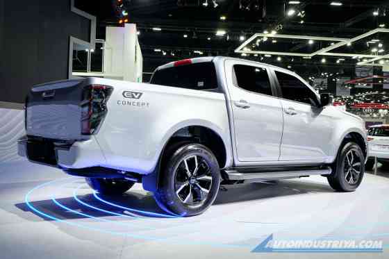 Bangkok 2024: Isuzu electrifies BIMS with D-Max EV & MHEV concepts image