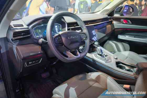 MIAS 2024: Lynk & Co 01 and 06 officially debut in PH image