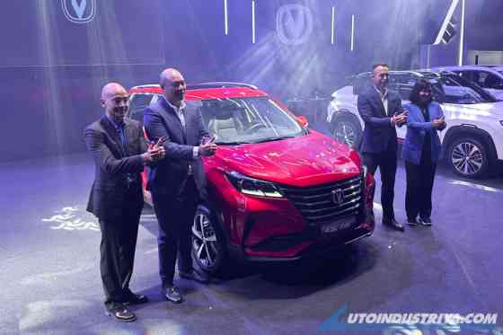MIAS 2024: Changan PH debuts sub-1M CS15 crossover image