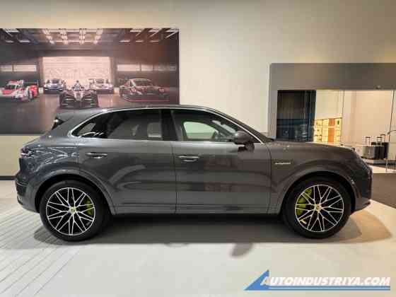 PGA Cars bring its World of Supercars to The Podium image