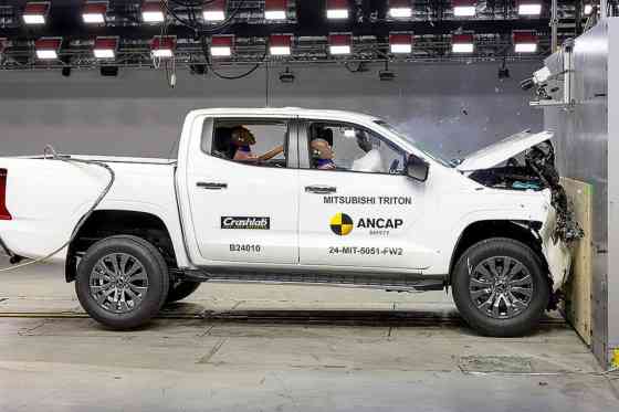 All-new Mitsubishi Triton gets perfect five star ANCAP safety rating image