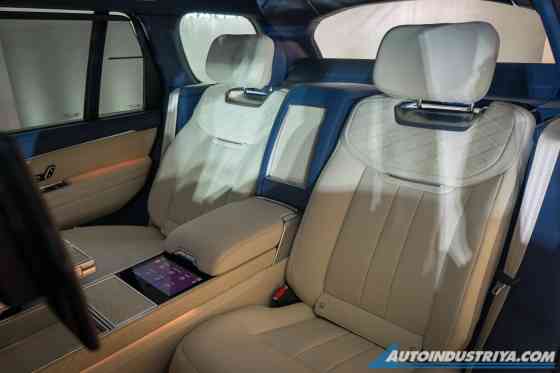 Uber Luxury: 2024 Range Rover SV lands in PH image