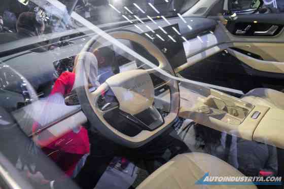 Auto China: 2025 Chery Tiggo 9 flagship image