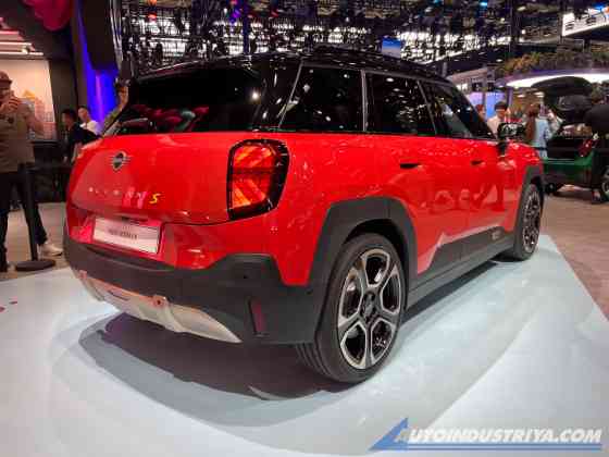 Auto China: 2024 Mini Aceman EV makes world debut image