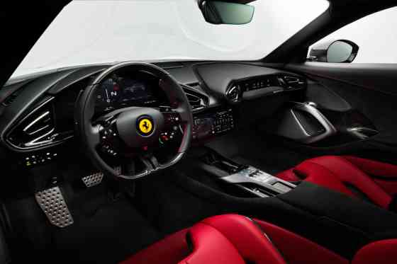 All-new Ferrari 12Cilindri celebrates Maranello&rsquo;s signature V12 image