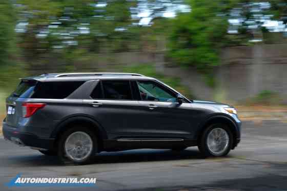 FORD EXPLORER image