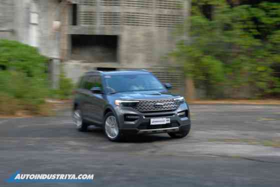 FORD EXPLORER image