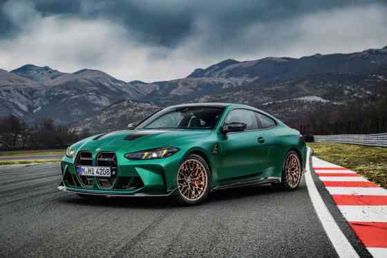 2025 BMW M4 CS is the heftier CSL, but with AWD image