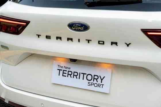 2024 Ford Territory Sport revealed with black accents image