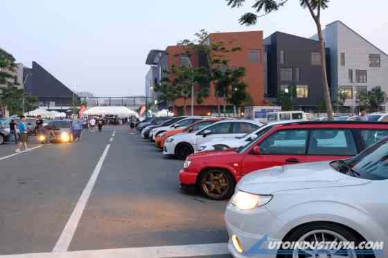 Boxer Madness 5: Over 400 Subaru vehicles gather for epic meet image