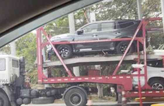 Spied: Facelift 2024 Mitsubishi Montero Sport image