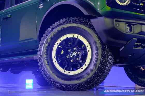 2024 Ford Bronco unleashed with Sasquatch Package, yours PHP 4.998M image