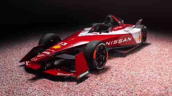 No BS: Nissan really made a perfume with tire smoke scent image