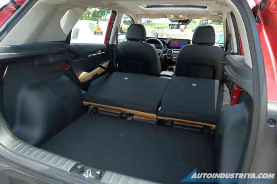 Look out Raize: 2024 Kia Stonic begins at PHP 758K image