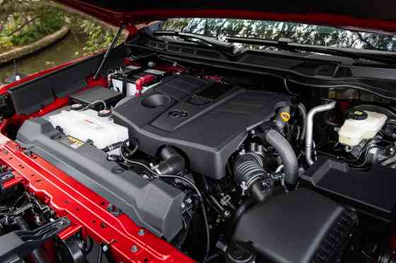 Toyota recalling 102,000 vehicles due to possible engine failure image