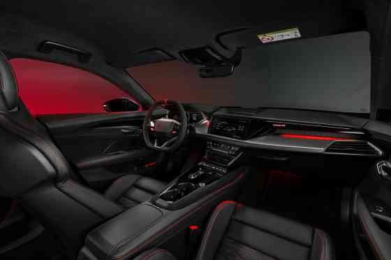 2025 RS e-tron GT Performance is now the most powerful Audi to date image