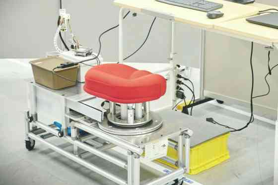 Toyota developing seats that let you workout in traffic image