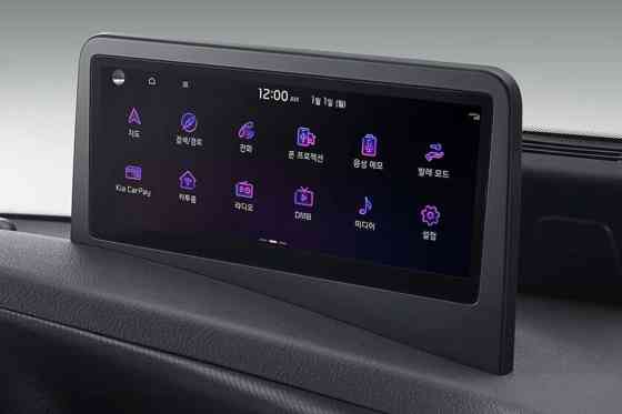 Kia K2500 work truck gets updated with creature comforts image