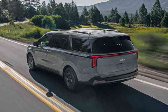 2025 Kia Carnival Hybrid makes ASEAN debut, PH next? image