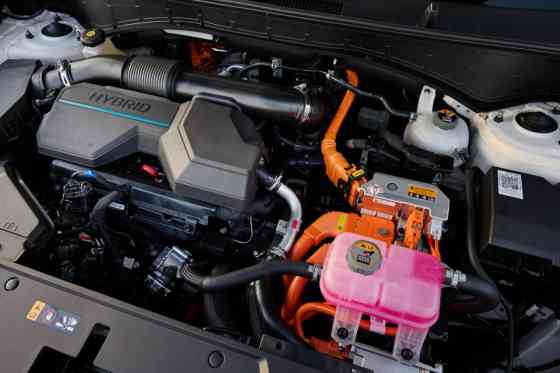 2025 Hyundai Santa Fe Hybrid arrives with PHP 3.33M SRP image