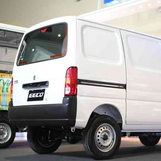 Suzuki previews Eeco microvan for PH image