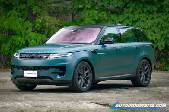 2024 Land Rover Range Rover Sport SE D300 image