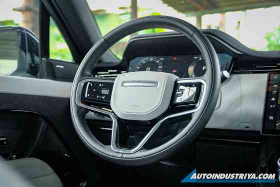 2024 Land Rover Range Rover Sport SE D300 image