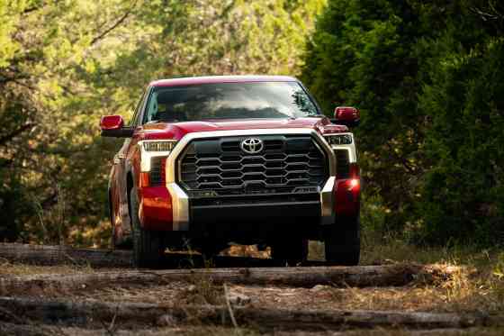 PH-spec Lexus LX not part of 102k Toyota V6 turbo recall image