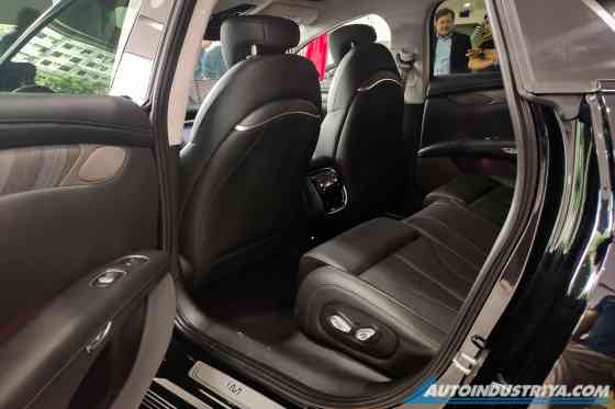 MG PH previews 579 HP IM L7 luxury EV image