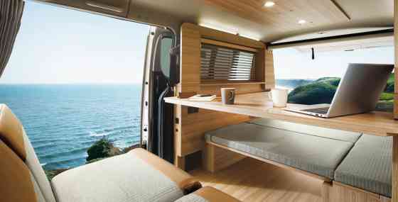 Work, sleep, relax, in the special edition Nissan Caravan MyRoom image